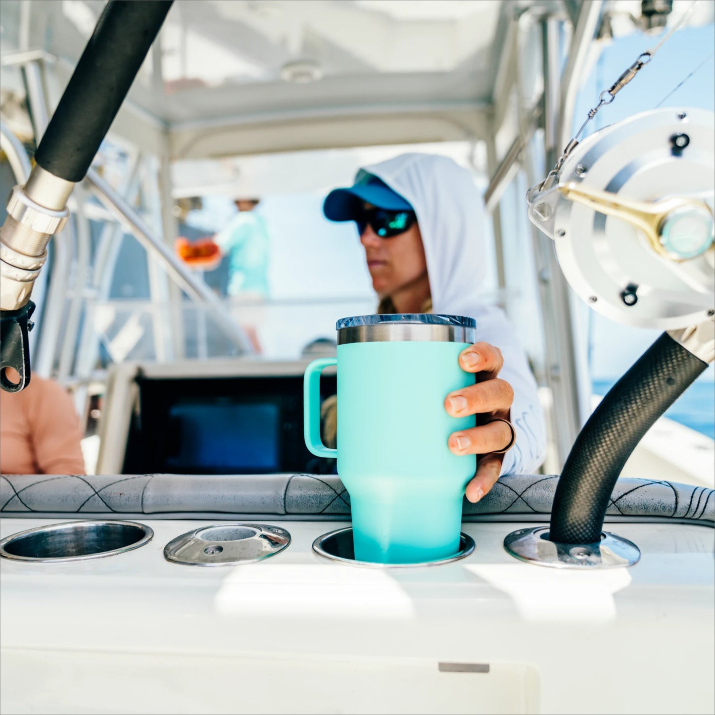 30 oz Travel Mug - US 7549