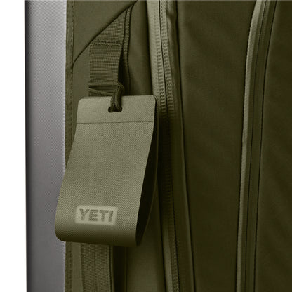 35L/22" Carry-On Luggage - US 2106