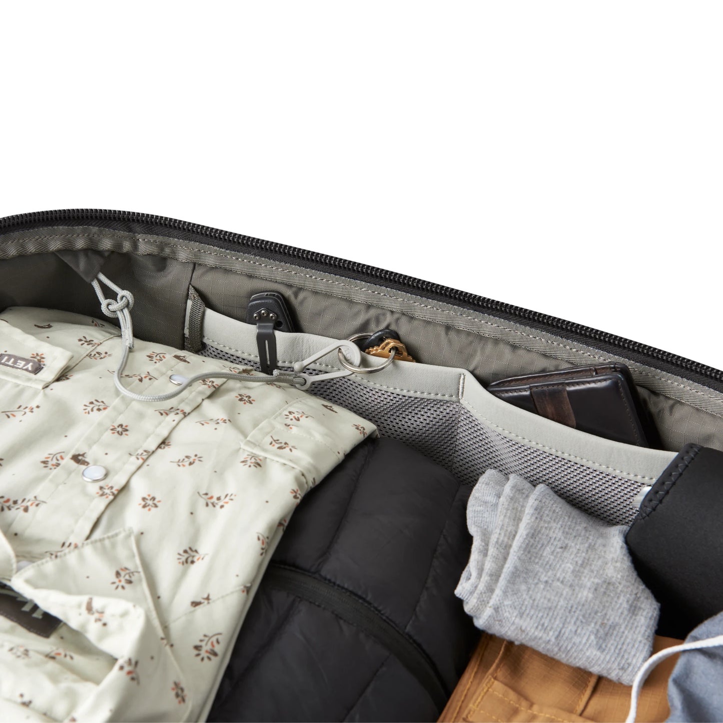 40L Travel Duffel - US 8683